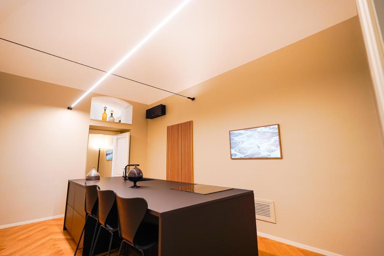 Meh Luxury Apartment City Centre Bari Zewnętrze zdjęcie
